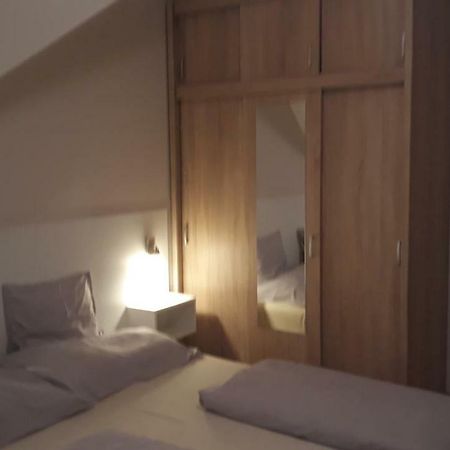 Szaloky Apartmanhaz Gyenesdias Bagian luar foto