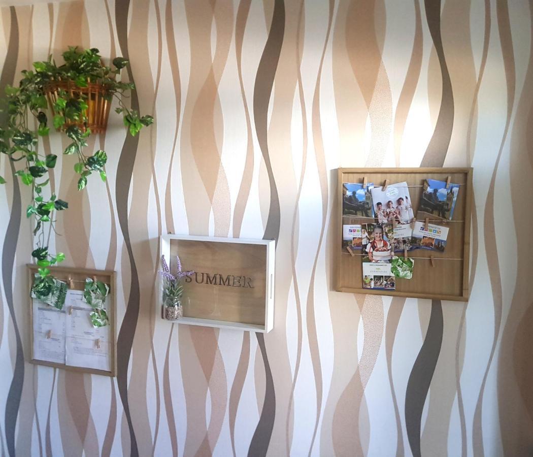 Szaloky Apartmanhaz Gyenesdias Ruang foto