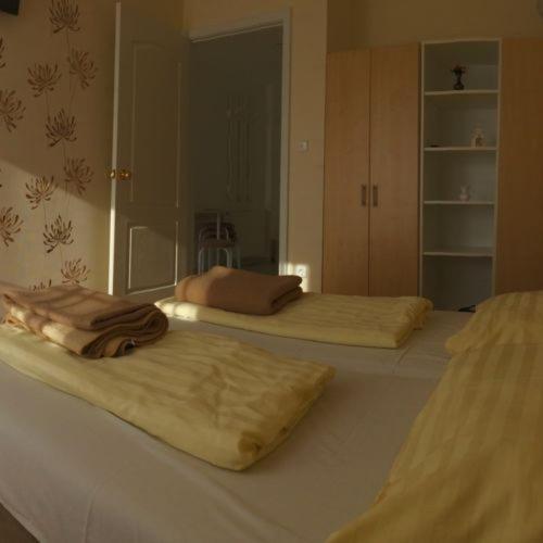 Szaloky Apartmanhaz Gyenesdias Bagian luar foto